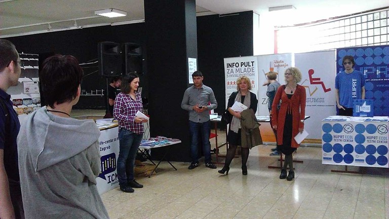 Sudjelovanje na "Sajmu informiranja mladih" (1)
