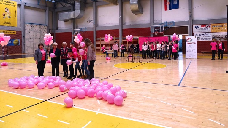 AMBIDEKSTER I OVE GODINE NIZOM AKTIVNOSTI OBILJEŽIO DAN RUŽIČASTIH MAJICA